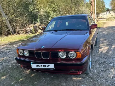 BMW 520 1992 года за 1 800 000 тг. в Шымкент – фото 3