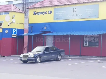 Mercedes-Benz E 230 1990 года за 2 700 000 тг. в Караганда – фото 4