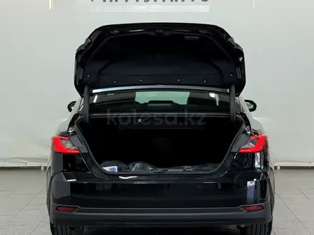 Toyota Camry Luxe 2024 года за 21 900 000 тг. в Астана – фото 10