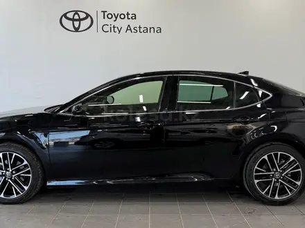 Toyota Camry Luxe 2024 года за 21 900 000 тг. в Астана – фото 3