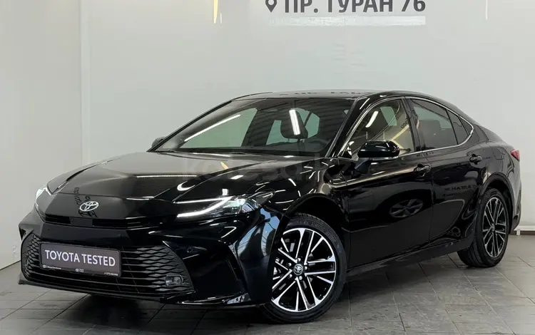 Toyota Camry Luxe 2024 года за 21 900 000 тг. в Астана