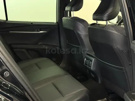 Toyota Camry Luxe 2024 года за 21 900 000 тг. в Астана – фото 7