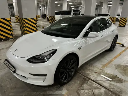 Tesla Model 3 2019 года за 14 500 000 тг. в Астана – фото 2