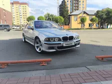 BMW 5 Series, 2000
