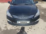 Hyundai Solaris 2015 года за 5 050 000 тг. в Астана – фото 2