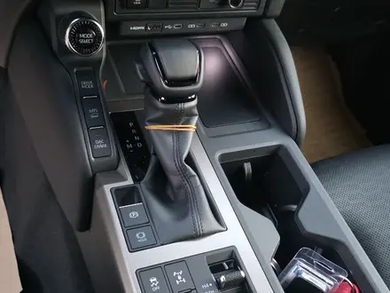 Toyota Land Cruiser Prado 2024 года за 43 000 000 тг. в Актау – фото 12