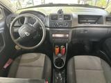 Skoda Fabia 2012 года за 2 500 000 тг. в Алматы – фото 4