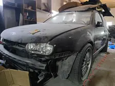 Volkswagen Golf, 1998