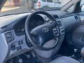 Toyota Avensis Verso 2003 года за 2 590 000 тг. в Тараз – фото 12