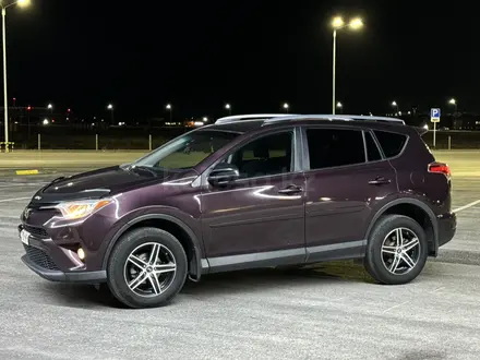 Toyota RAV4 2017 года за 7 000 000 тг. в Актобе – фото 10