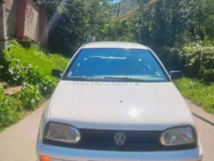 Volkswagen Golf 1998 года за 2 000 000 тг. в Алматы