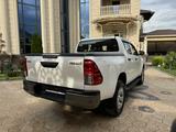 Toyota Hilux 2018 годаfor14 900 000 тг. в Алматы – фото 3