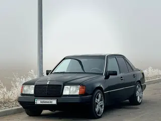 Mercedes-Benz E 260