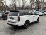 Cadillac Escalade Premium Luxury Platinum 2023 года за 53 990 000 тг. в Астана – фото 4