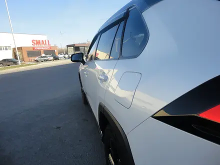 Toyota RAV4 2021 года за 15 800 000 тг. в Кокшетау – фото 7