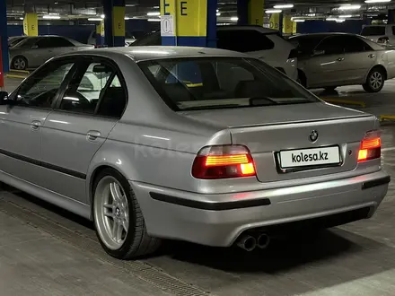 BMW 525 2002 года за 5 250 000 тг. в Алматы – фото 4
