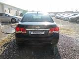 Chevrolet Cruze 2011 годаүшін2 330 250 тг. в Шымкент – фото 2