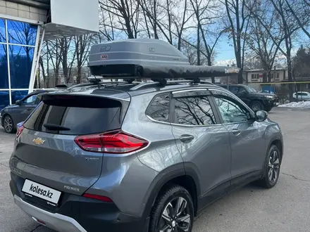 Chevrolet Tracker 2024 года за 9 090 000 тг. в Алматы – фото 3
