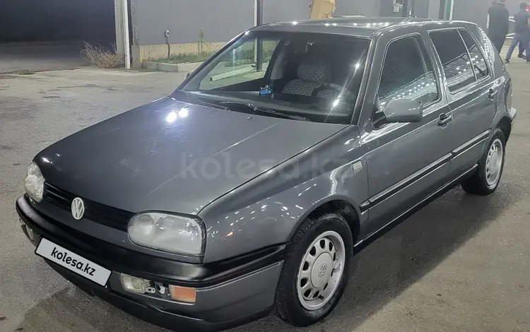 Volkswagen Golf 1995 года за 2 300 000 тг. в Шымкент