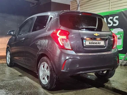 Chevrolet Spark 2016 года за 4 999 000 тг. в Тараз – фото 22