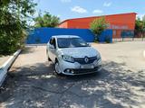 Renault Logan 2014 годаfor3 900 000 тг. в Караганда