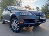 Volkswagen Touareg 2004 года за 4 700 000 тг. в Алматы – фото 5