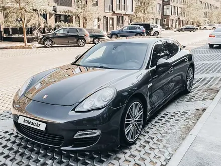 Porsche Panamera 2013 года за 18 000 000 тг. в Алматы – фото 12