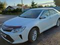 Toyota Camry 2015 года за 12 500 000 тг. в Астана – фото 2