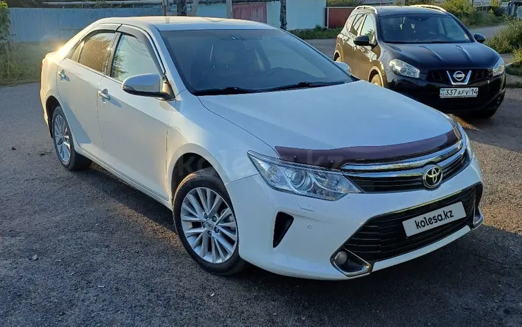 Toyota Camry 2015 года за 12 500 000 тг. в Астана