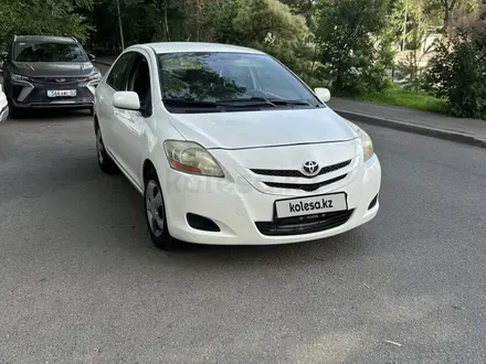 Toyota Yaris 2011 года за 4 800 000 тг. в Алматы – фото 3