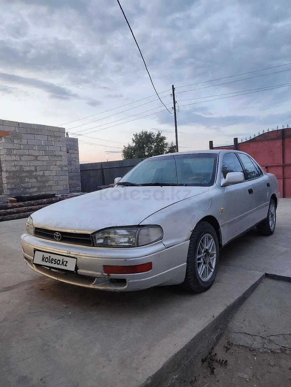 Toyota Camry, 1992