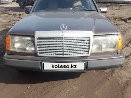 Mercedes-Benz E 230 1991 года за 1 380 000 тг. в Караганда – фото 14