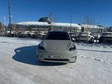 Tesla Model Y 2021 года за 15 500 000 тг. в Астана – фото 2