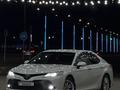 Toyota Camry 2018 года за 12 000 000 тг. в Атырау – фото 11