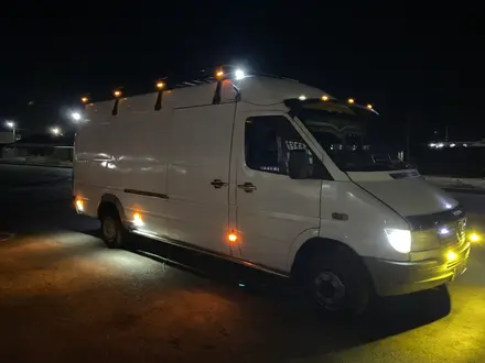 Mercedes-Benz Sprinter 1997 года за 6 700 000 тг. в Алматы – фото 3