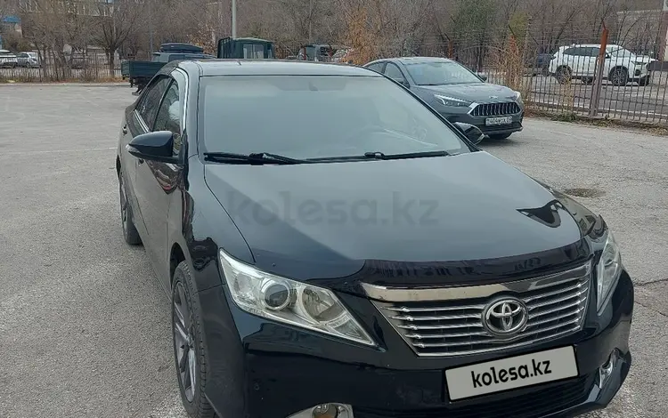 Toyota Camry 2013 года за 9 500 000 тг. в Караганда