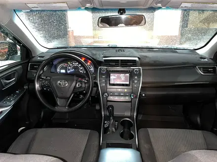 Toyota Camry 2015 года за 6 500 000 тг. в Атырау – фото 5