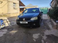 Volkswagen Golf 2004 годаүшін2 800 000 тг. в Шымкент