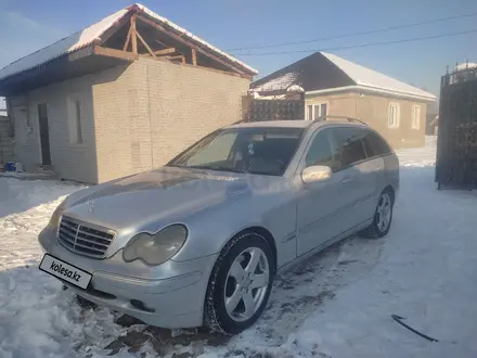 Mercedes-Benz C 180 2003 года за 3 400 000 тг. в Алматы – фото 5