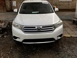 Toyota Highlander 2011 года за 7 200 000 тг. в Актобе – фото 4
