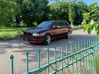 Audi 80