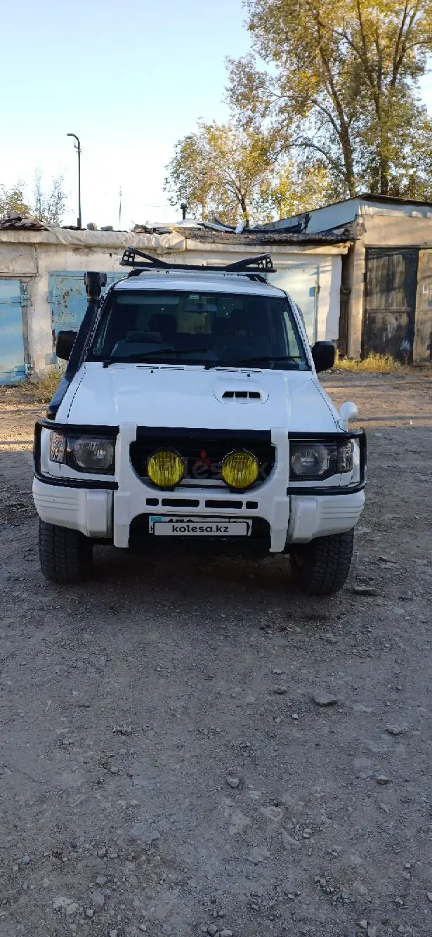 Mitsubishi Pajero, 1995