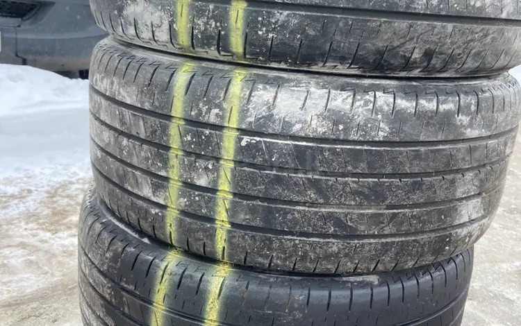 Bridgestone 235/45/18 с новой Камри за 140 000 тг. в Алматы