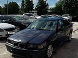 BMW 318 1991 годаfor1 200 000 тг. в Шымкент