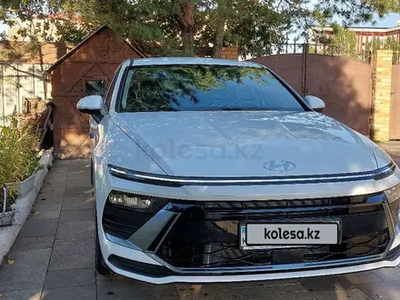 Hyundai Sonata 2024 года за 13 800 000 тг. в Астана – фото 3