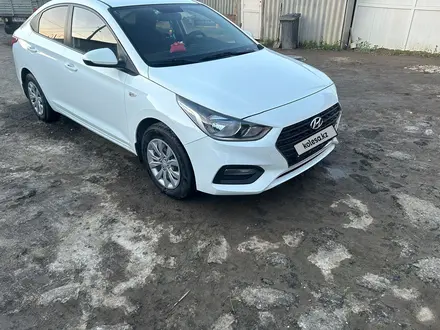 Hyundai Accent 2018 года за 6 650 000 тг. в Атырау – фото 8