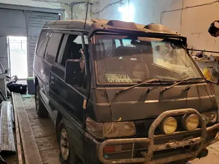 Mitsubishi Delica