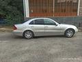 Mercedes-Benz E 240 2003 года за 5 000 000 тг. в Тараз – фото 7