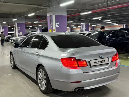 BMW 530 2011 года за 10 000 000 тг. в Алматы – фото 3