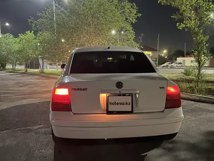 Volkswagen Passat 2000 года за 2 500 000 тг. в Астана – фото 3